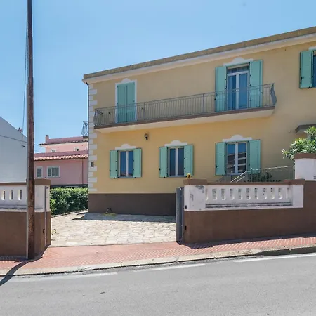 Maison Chloe 2 Tatil Evi *