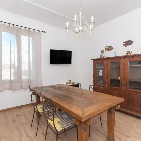 Maison Chloe 2 Tatil Evi