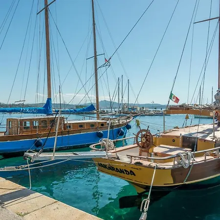 Maison Chloe 2 لا ماداّلينا